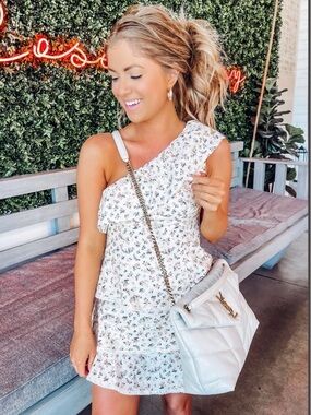 One-Shoulder Floral Ruffle Dress